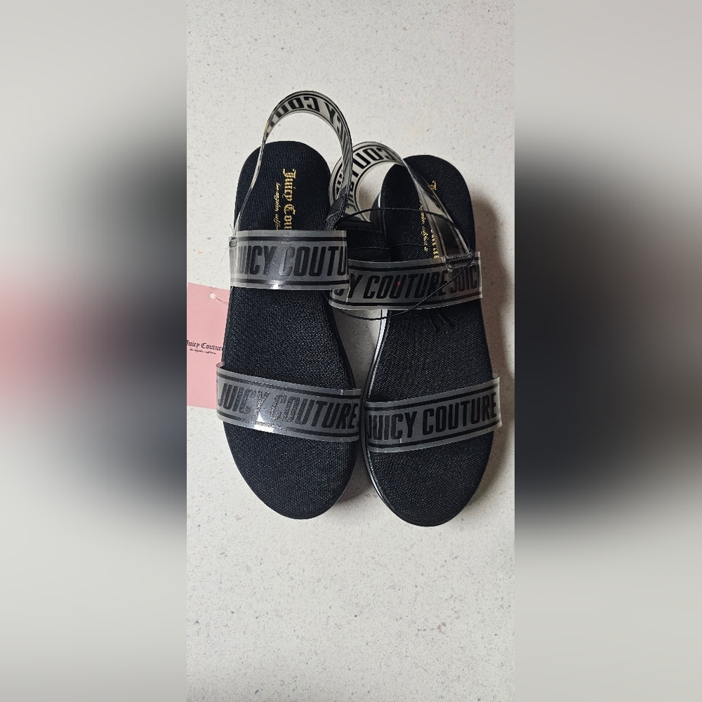 Juicy Conture. Black and white clear sandals, size (7).